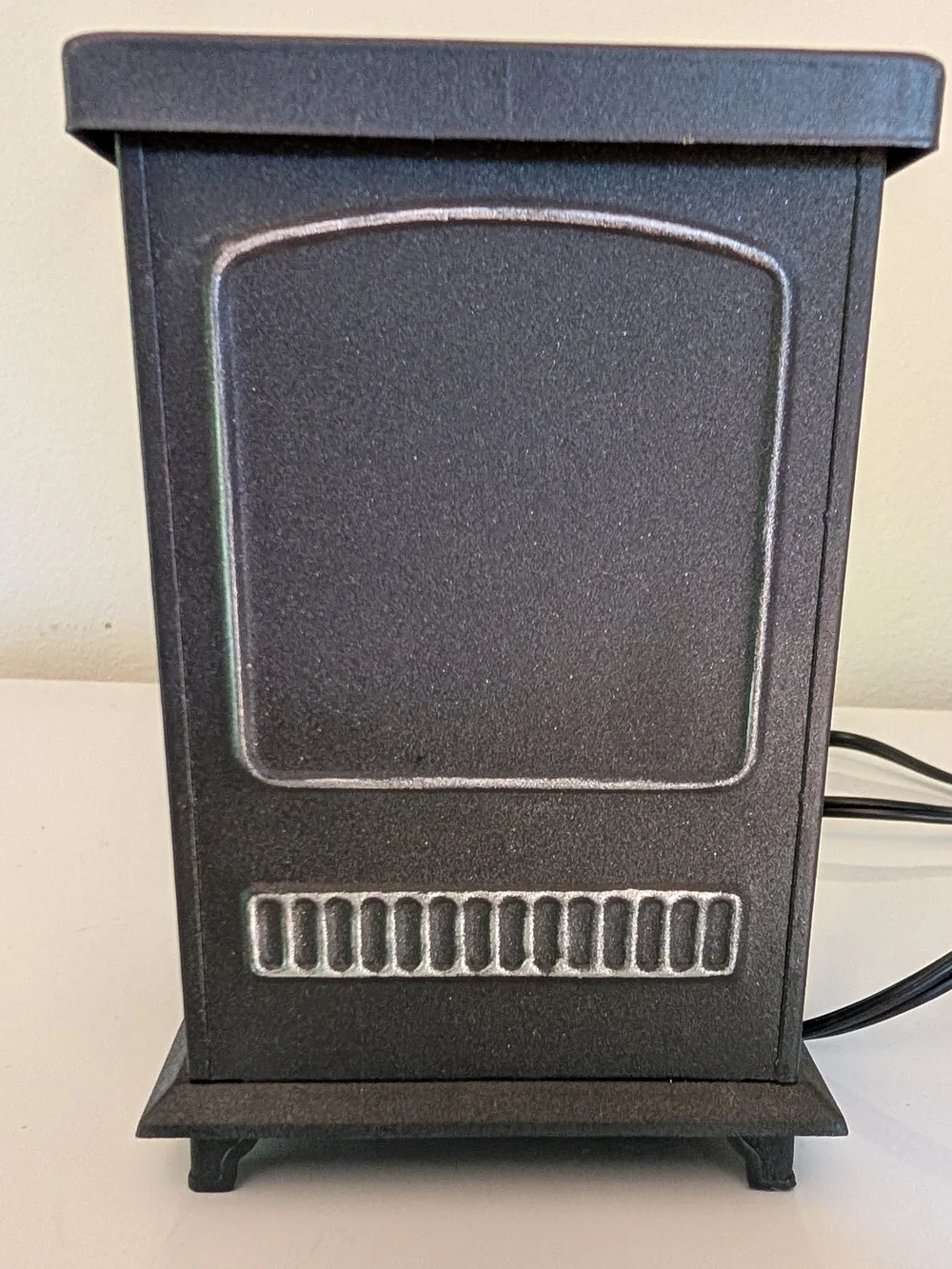 Better Homes & Garden Full Size Flickering Fireplace Wax Melt Warmer